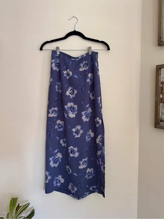 Dresses & Skirts - Floral Slip Skirt in Periwinkle Blue